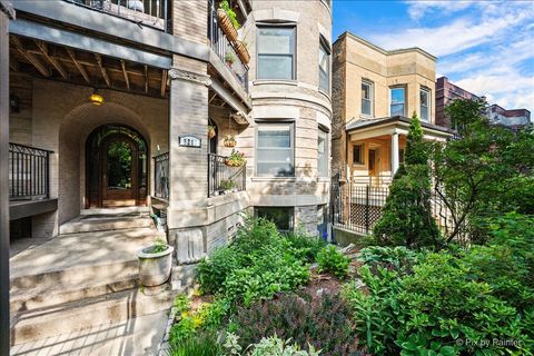Tiny photo for 5217 N Winthrop Avenue #G, Chicago, IL 60640 (MLS # 12660227)