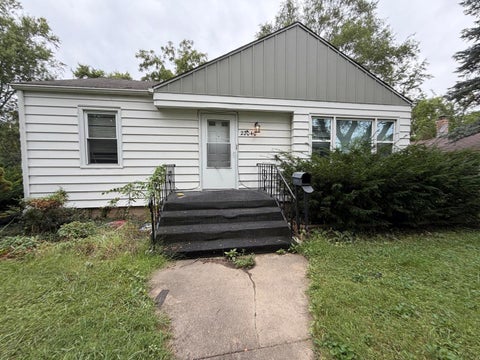 Tiny photo for 22040 Main Street, Richton Park, IL 60471 (MLS # 12768033)