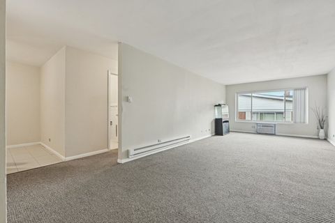 Tiny photo for 433 S Lombard Avenue #33, Oak Park, IL 60302 (MLS # 12482301)