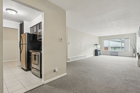 Tiny photo for 433 S Lombard Avenue #33, Oak Park, IL 60302 (MLS # 12482301)