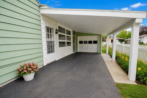 Tiny photo for 608 19th Avenue, Sterling, IL 61081 (MLS # 12728947)