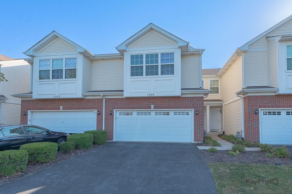 Photo for 1375 Alder Creek Court, Romeoville, IL 60446 (MLS # 12482971)