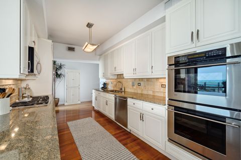 Tiny photo for 130 N Garland Court #1411, Chicago, IL 60602 (MLS # 12402307)