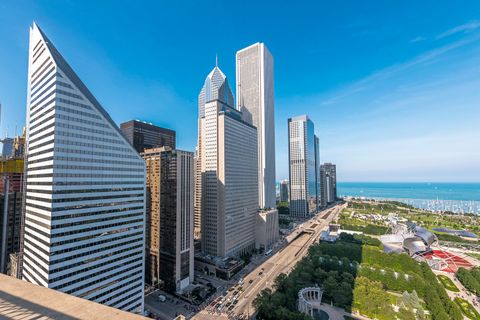 130 N Garland Court 1411 Chicago IL 60602