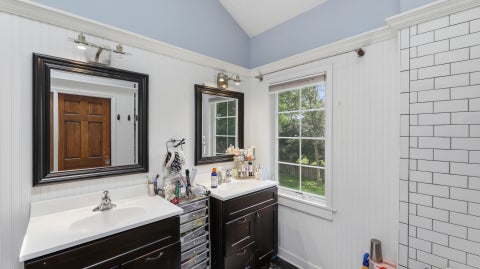 Tiny photo for 827 S Arlington Heights Road, Arlington Heights, IL 60005 (MLS # 12670937)