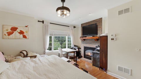 Tiny photo for 827 S Arlington Heights Road, Arlington Heights, IL 60005 (MLS # 12670937)