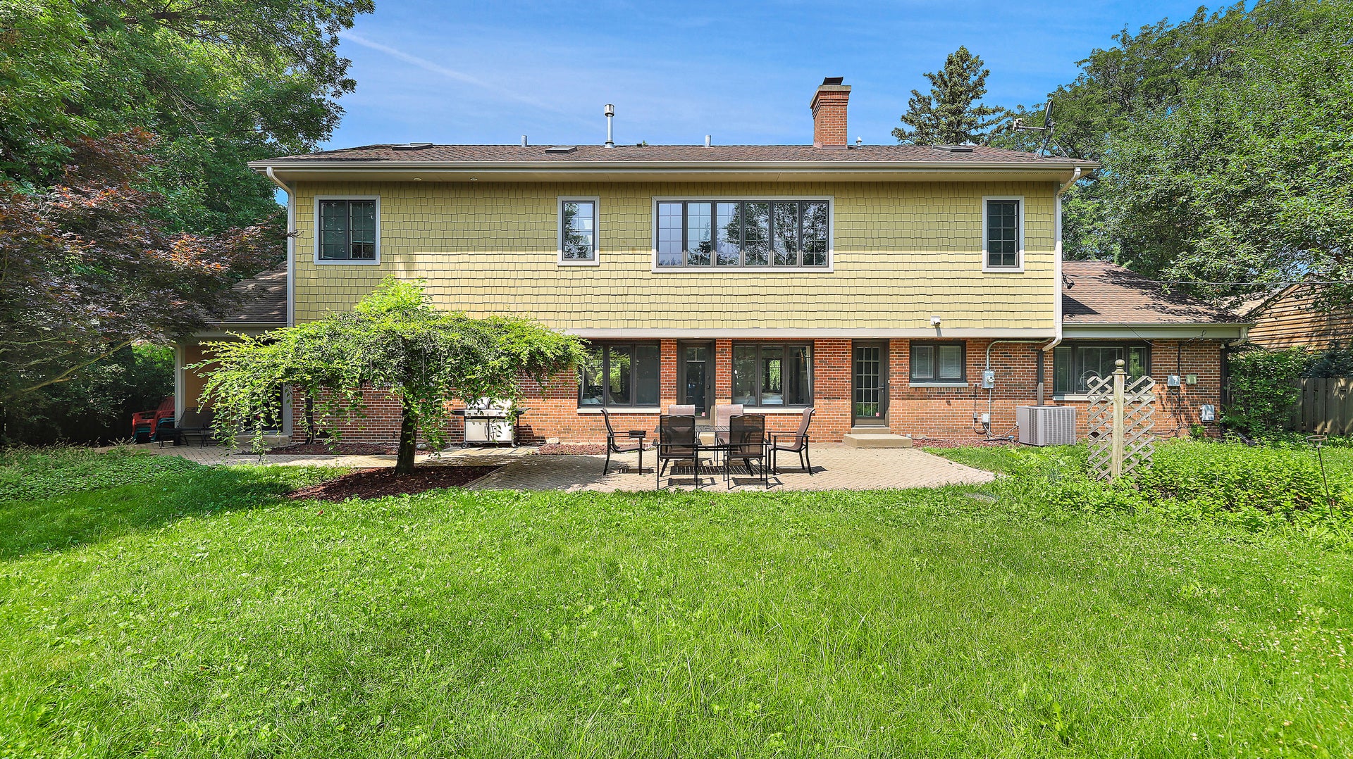 827 S Arlington Heights Road