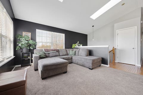 Tiny photo for 1002 Castleshire Drive, Woodstock, IL 60098 (MLS # 12714327)