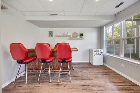 Tiny photo for 1002 Castleshire Drive, Woodstock, IL 60098 (MLS # 12714327)