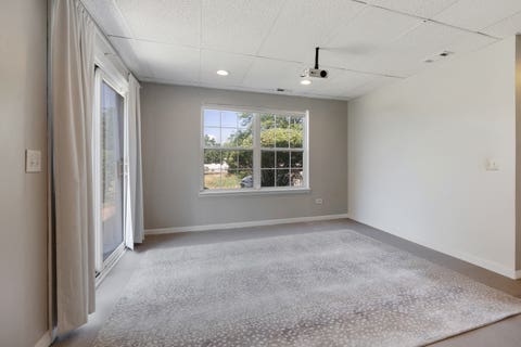 Tiny photo for 1002 Castleshire Drive, Woodstock, IL 60098 (MLS # 12714327)