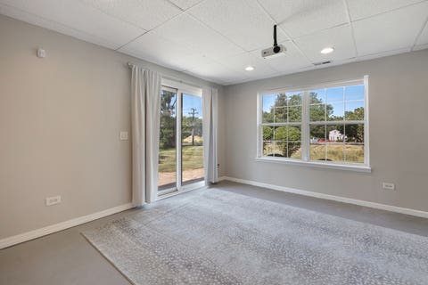 Tiny photo for 1002 Castleshire Drive, Woodstock, IL 60098 (MLS # 12714327)