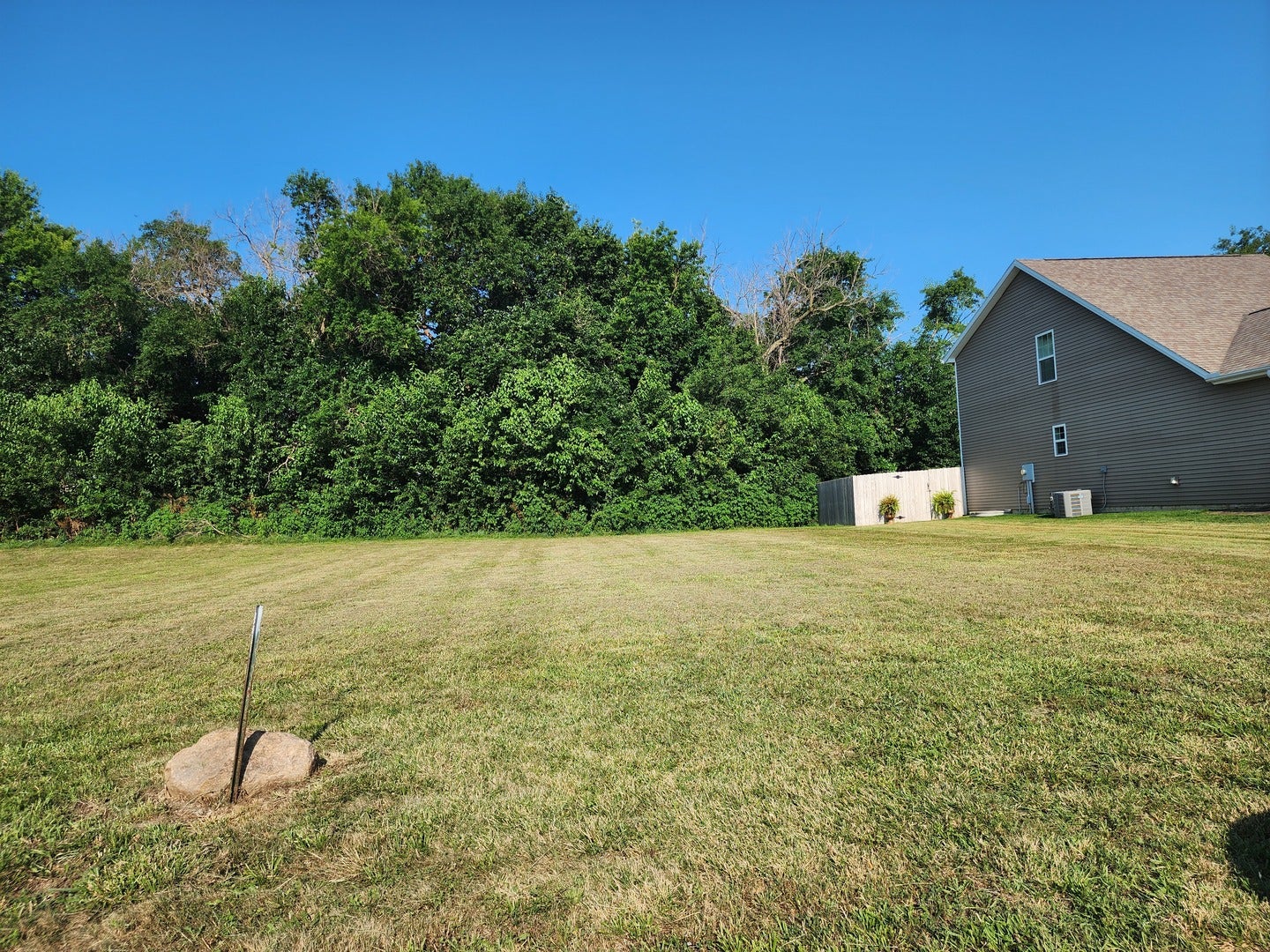 10 Lone Oak Court