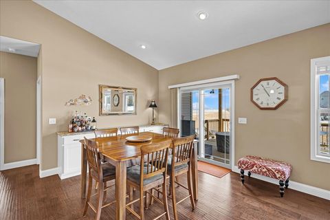 Tiny photo for 5802 Sugarberry Road, Bloomington, IL 61705 (MLS # 12556080)