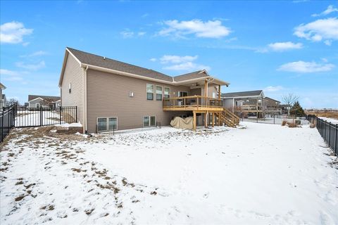 Tiny photo for 5802 Sugarberry Road, Bloomington, IL 61705 (MLS # 12556080)