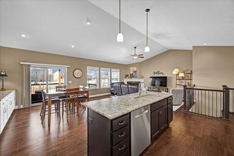 Tiny photo for 5802 Sugarberry Road, Bloomington, IL 61705 (MLS # 12556080)