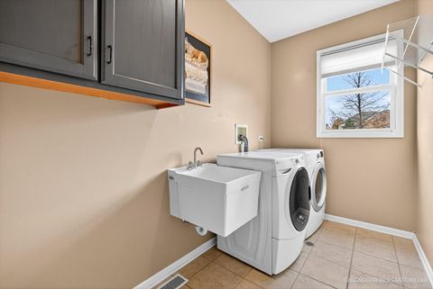 Tiny photo for 3423 Sunnyside Court, Naperville, IL 60564 (MLS # 12523045)