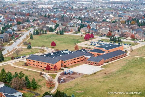 Tiny photo for 3423 Sunnyside Court, Naperville, IL 60564 (MLS # 12523045)