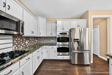 Tiny photo for 3423 Sunnyside Court, Naperville, IL 60564 (MLS # 12523045)