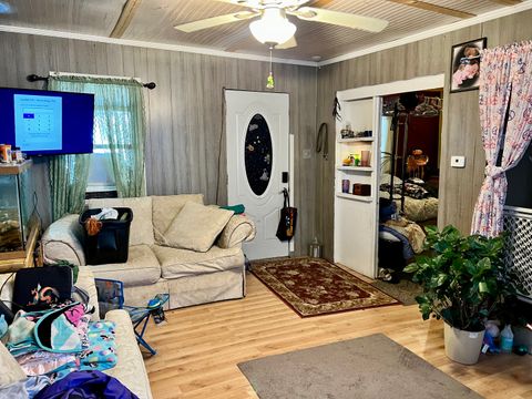 Tiny photo for 843 E Seminary Avenue, Hoopeston, IL 60942 (MLS # 12496726)