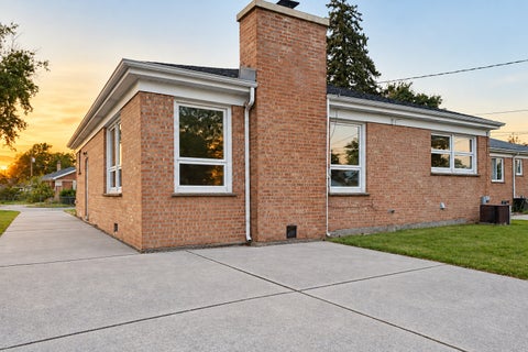 Tiny photo for 1821 Mayfair Avenue, Westchester, IL 60154 (MLS # 12781171)