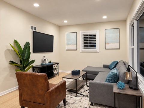 Tiny photo for 1821 Mayfair Avenue, Westchester, IL 60154 (MLS # 12781171)