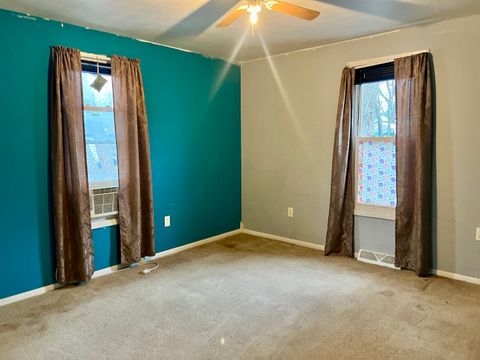 Tiny photo for 375 W Franklin Street, Paxton, IL 60957 (MLS # 12501378)