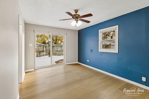 Tiny photo for 453 S Dearborn Avenue, Bradley, IL 60915 (MLS # 12516806)