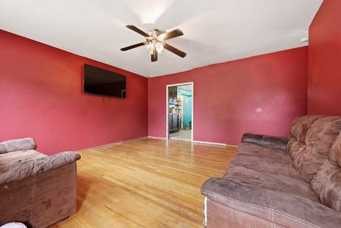 Tiny photo for 124 E Melody Lane, Woodstock, IL 60098 (MLS # 12631878)