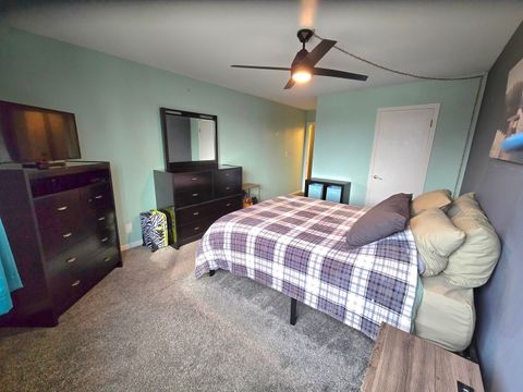 Tiny photo for 470 Raintree Court #3L, Glen Ellyn, IL 60137 (MLS # 12522358)