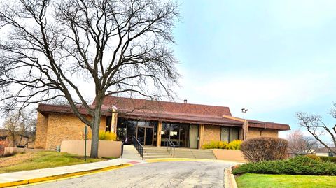 Tiny photo for 470 Raintree Court #3L, Glen Ellyn, IL 60137 (MLS # 12522358)