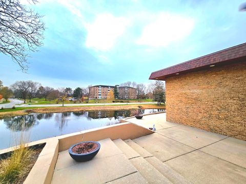 Tiny photo for 470 Raintree Court #3L, Glen Ellyn, IL 60137 (MLS # 12522358)