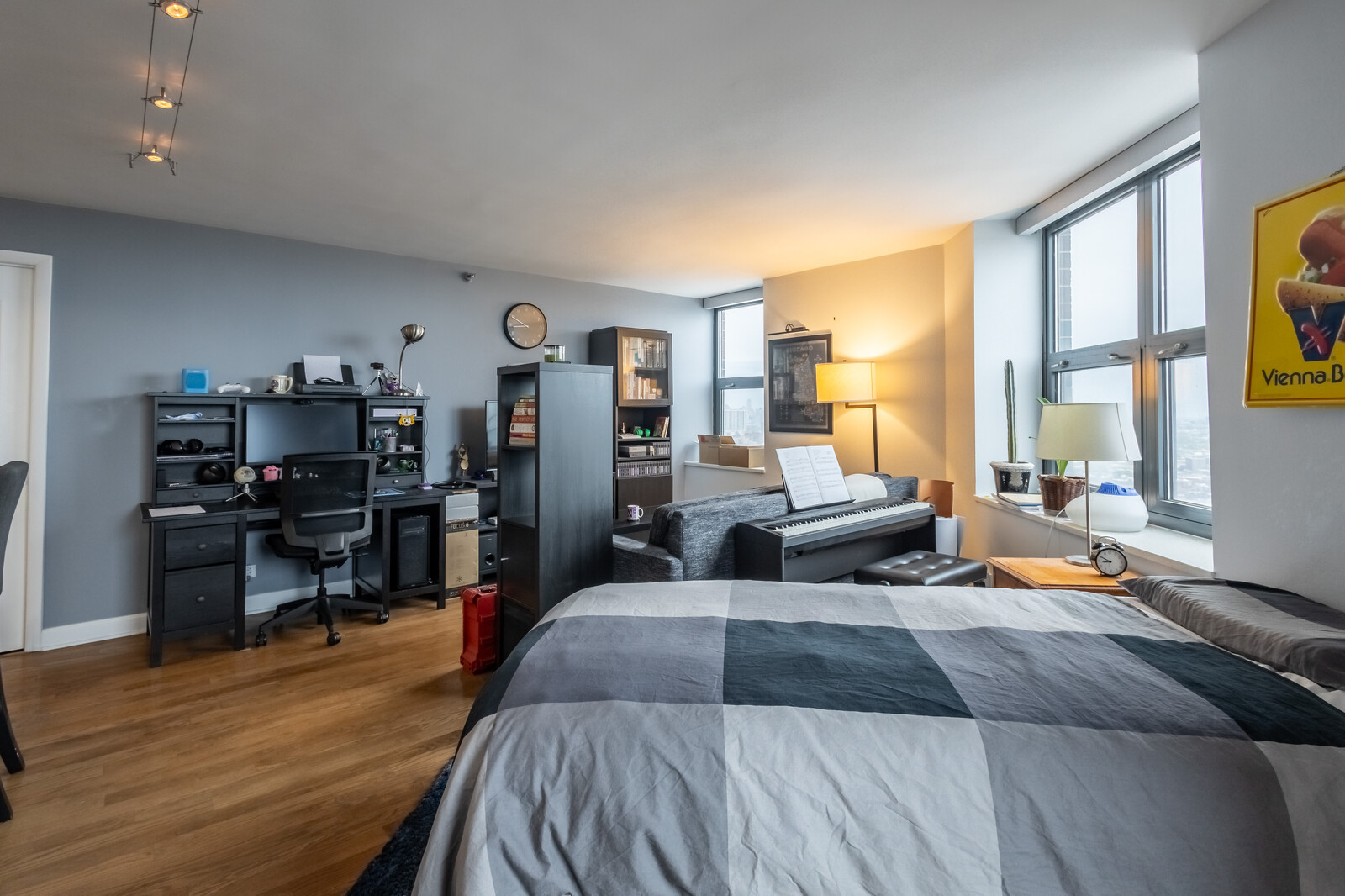 3660 N Lake Shore Drive 3912