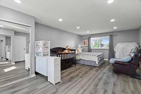 Tiny photo for 640 Rodenburg Road, Roselle, IL 60172 (MLS # 12478062)