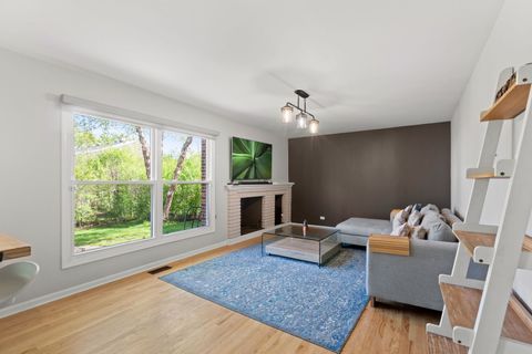 Tiny photo for 1120 Thompson Boulevard, Buffalo Grove, IL 60089 (MLS # 12551228)