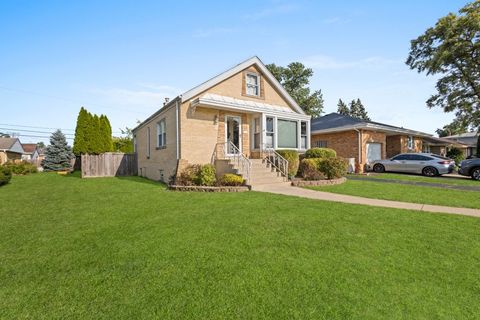 Tiny photo for 1907 Suffolk Avenue, Westchester, IL 60154 (MLS # 12477906)