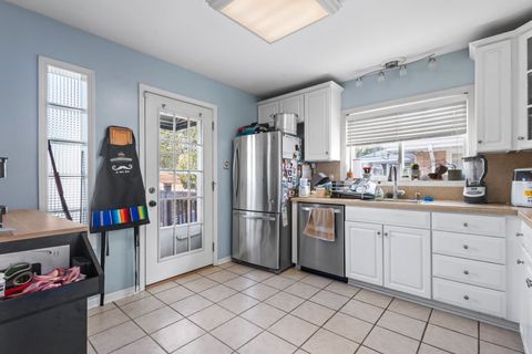 Tiny photo for 1907 Suffolk Avenue, Westchester, IL 60154 (MLS # 12477906)