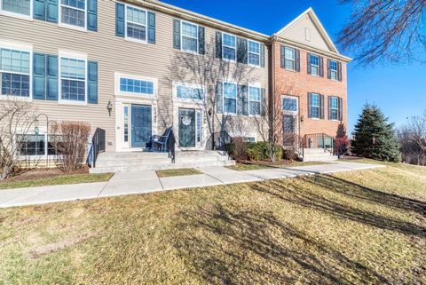 Photo of 1499 Deer Pointe Drive, South Elgin, IL 60177 (MLS # 12571792)