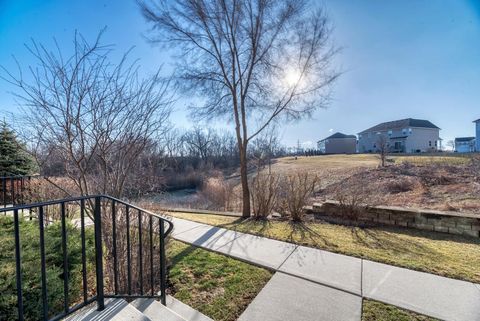 Tiny photo for 1499 Deer Pointe Drive, South Elgin, IL 60177 (MLS # 12571792)