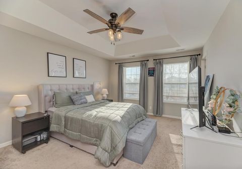 Tiny photo for 1499 Deer Pointe Drive, South Elgin, IL 60177 (MLS # 12571792)