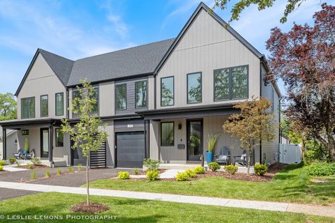 831 N Ellsworth Street Naperville IL 60563