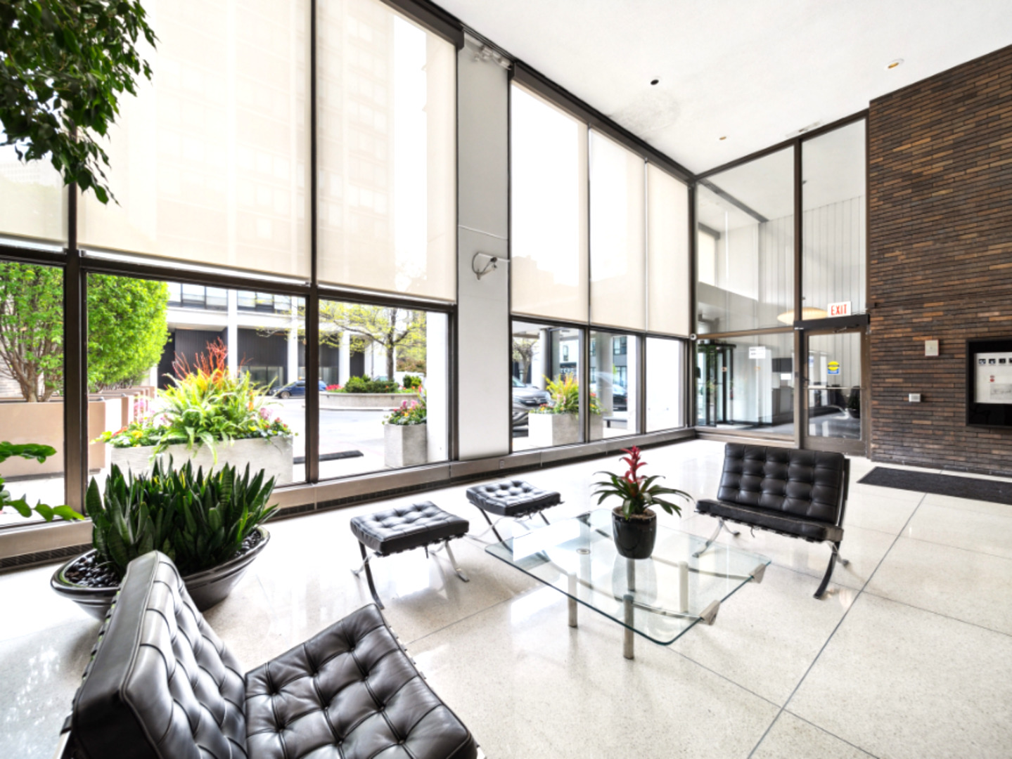 5455 N Sheridan Road 1404