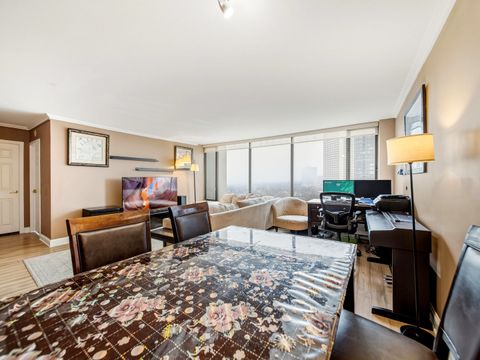 Tiny photo for 5455 N Sheridan Road #1404, Chicago, IL 60640 (MLS # 12586547)