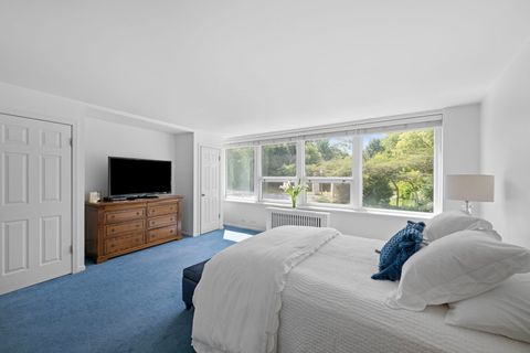 Tiny photo for 1630 Sheridan Road #2F, Wilmette, IL 60091 (MLS # 12457325)