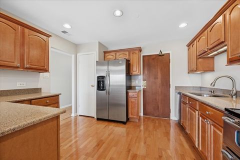 Tiny photo for 7131 N Caldwell Avenue #4N, Chicago, IL 60646 (MLS # 12574147)