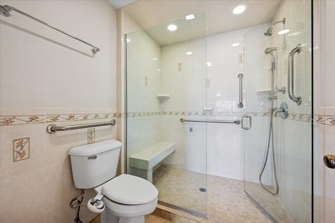 Tiny photo for 7131 N Caldwell Avenue #4N, Chicago, IL 60646 (MLS # 12574147)