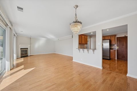 Tiny photo for 7131 N Caldwell Avenue #4N, Chicago, IL 60646 (MLS # 12574147)