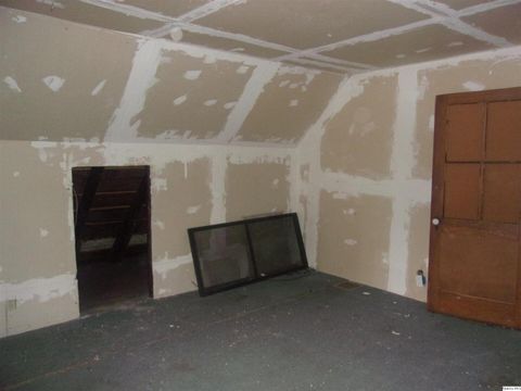 Tiny photo for 925 Jefferson St St, Quincy, IL 62301 (MLS # 12510598)