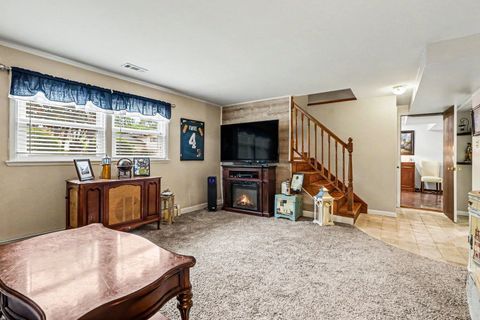 Tiny photo for 15218 Rob Roy Drive, Oak Forest, IL 60452 (MLS # 12640581)