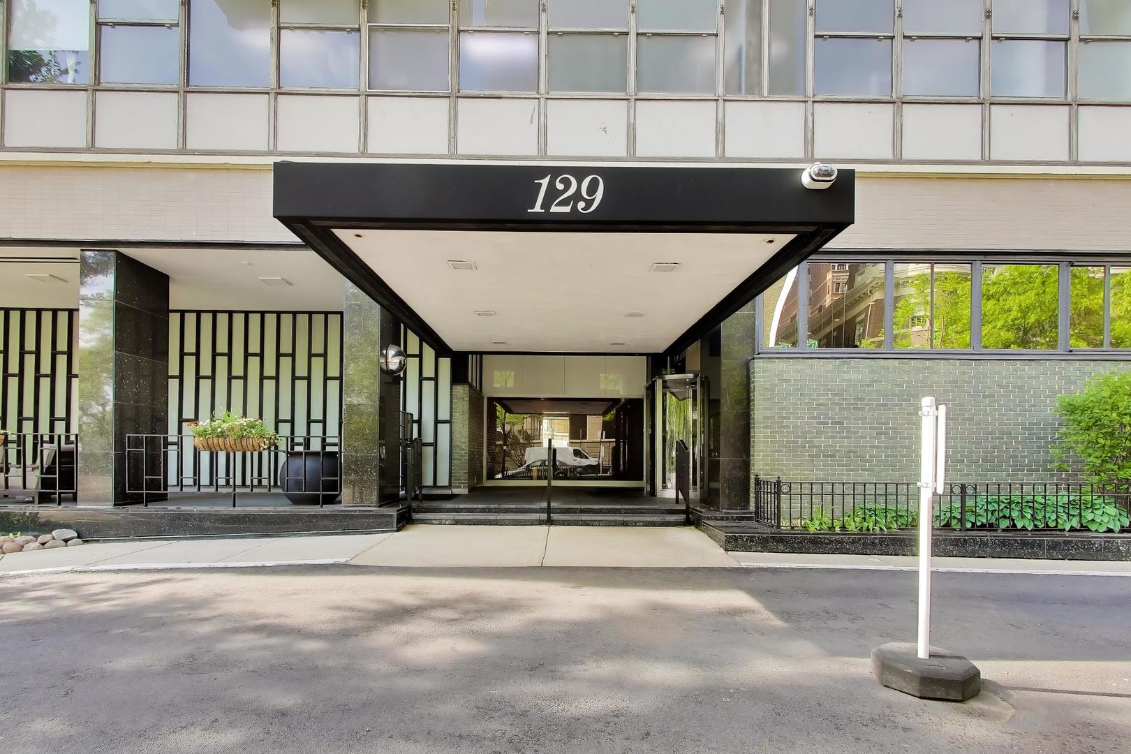 1000 N LAKE SHORE Drive 2205