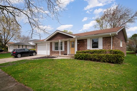 Tiny photo for 6226 Beechwood Road, Matteson, IL 60443 (MLS # 12438830)